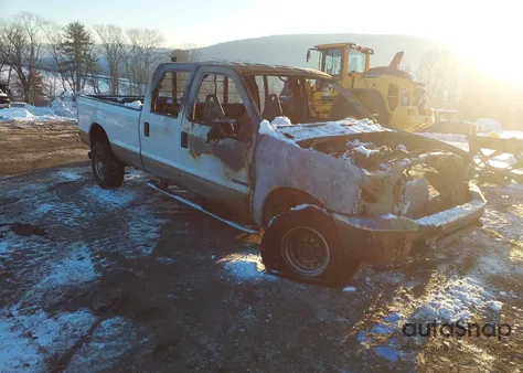 2001 Ford F-350 Lariat/Xl/Xlt из США, поврежденный, VIN 1FTSW31F81EB64192